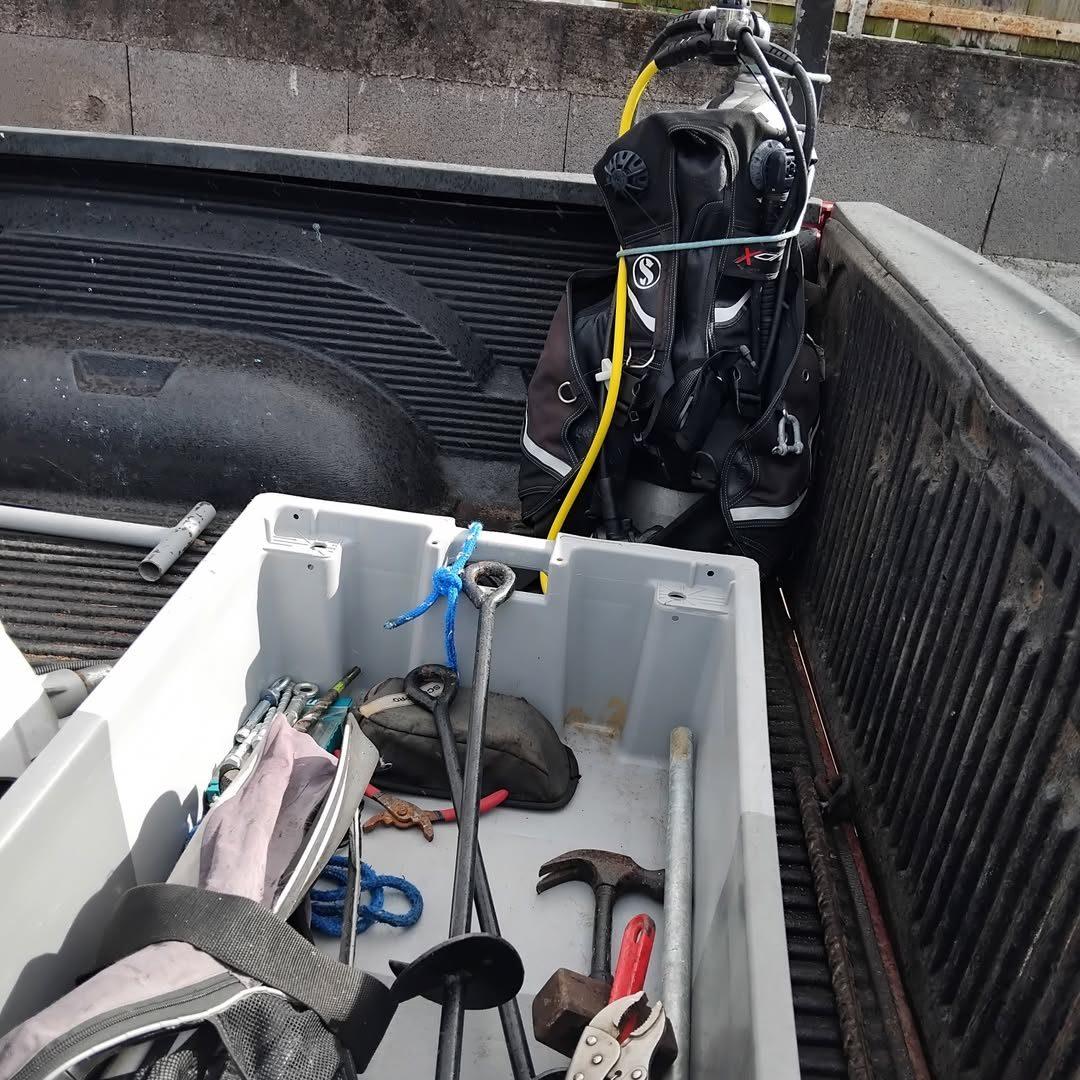 Outillage et matériel de plongée pour la pose
